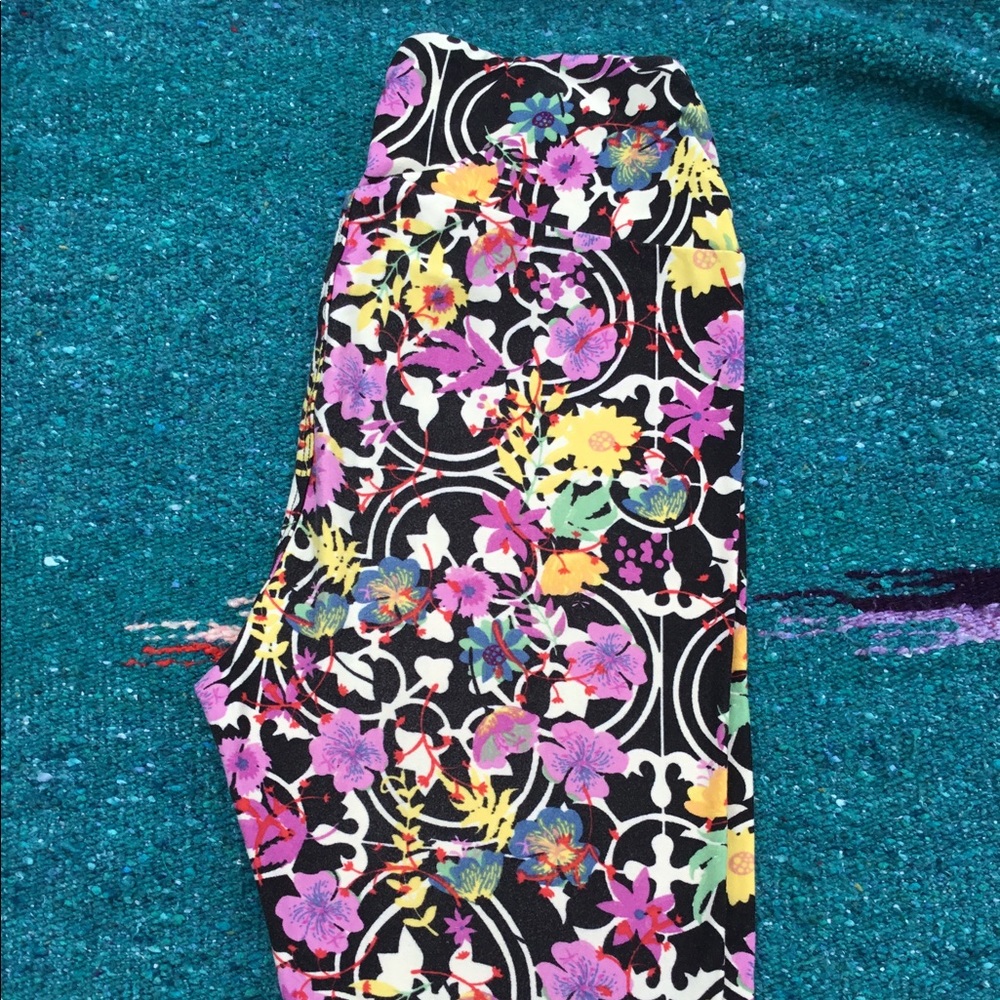 Lularoe Os Leggings